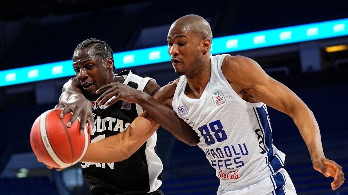 Anadolu Efes, Beşiktaş’ı yendi
