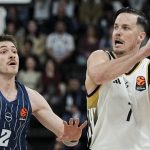 Anadolu Efes evinde Asvel’e yenildi