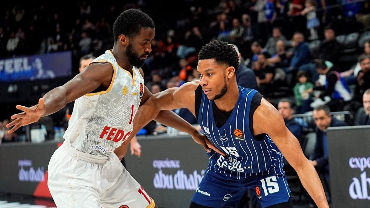 Anadolu Efes, Monaco’yu yenildi
