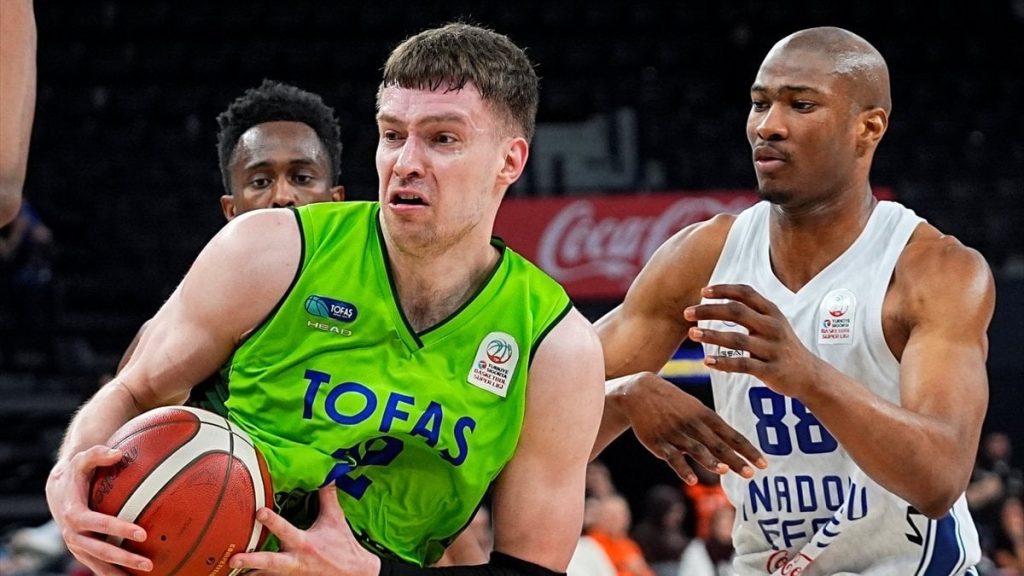 Anadolu Efes, TOFAŞ karşısında kazandı