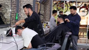 Antalya’da berberlerden bayram uyarısı: Traşı son güne bırakmayın