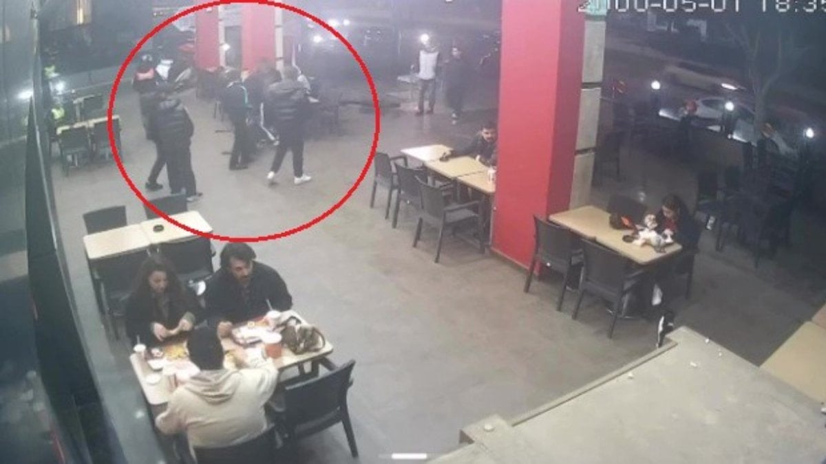 Antalya’da bir çocuk, ‘neden bakıyorsun’ tartışmasında 2 akranı tarafından darbedildi