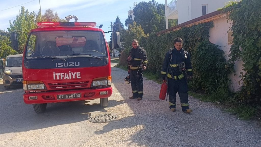 Antalya’da otel yangını paniğe neden oldu