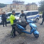 Antalya’da plakasını kapatan motosiklet sürücüsüne 223 bin TL ceza