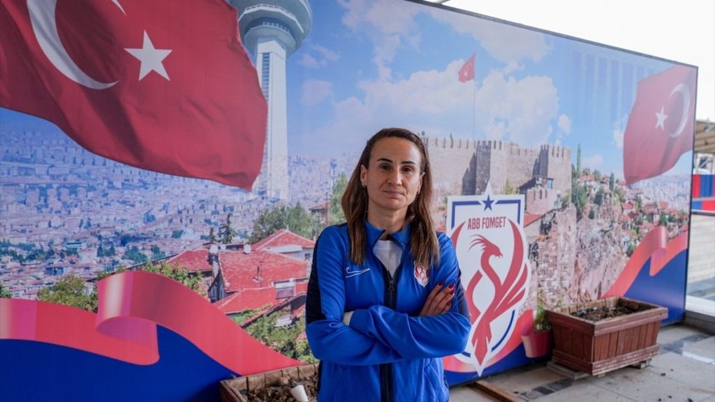 Arzu Karabulut’un Türk Milli Takımı’na uzanan futbol yolculuğu