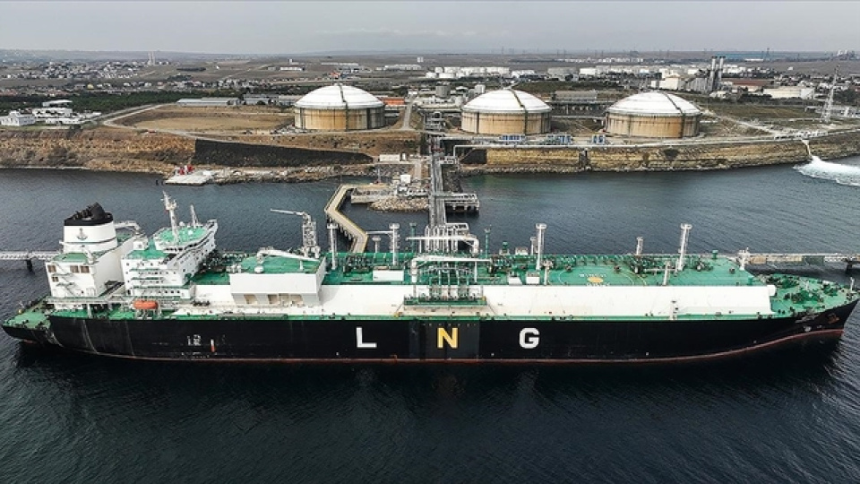 Asya ülkeleri acil LNG bulmakta zorlanıyor