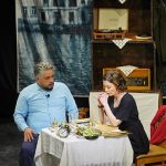 Ayvalık’ta Duygu Dolu Tiyatro Akşamı