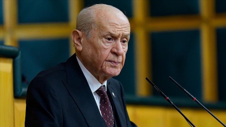 Bahçeli’den füzelerle ilgili sert uyarı: Türkiye üzerinde kumar oynanamaz