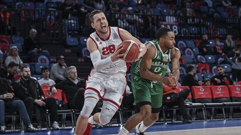 Bahçeşehir Koleji’nden Bursaspor Basketbol’a 39 sayılık fark