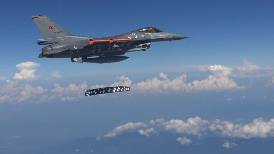 Bakan Kacır: Milli seyir füzemiz SOMJ, son atış testinde hedefini tam isabetle vurdu