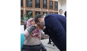 Başkan Övünç Demir ile Cemile Teyzenin Duygulandıran Buluşması Milyonlara Ulaştı