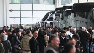 Bayram tatili öncesi otogarlar dolup taştı: Ek kapasite sağlandı