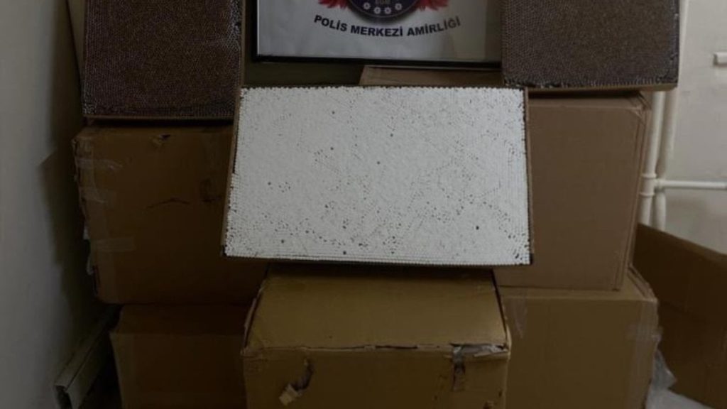 Bilecik’te kaçak sigara operasyonu: 125 bin adet ele geçirildi