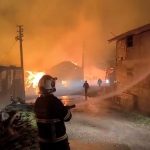 Bolu’da gece yangını: Çok sayıda yapı küle döndü