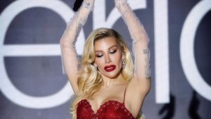 Burcu Güneş ve İrem Derici birbirine girdi! Ağır sözler var