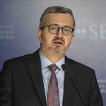 Burhanettin Duran’dan Özgür Özel’e tepki: Mesnetsiz ithamlar toplumsal gerilimi besliyor