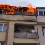 Bursa’da apartman terasında yangın