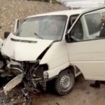 Bursa’da arife sabahı kaza: İki otomobil çarpıştı, 7 kişi yaralandı