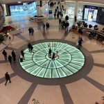 Bursa’da bayramın ilk gününde AVM’lerde yoğunluk oluştu