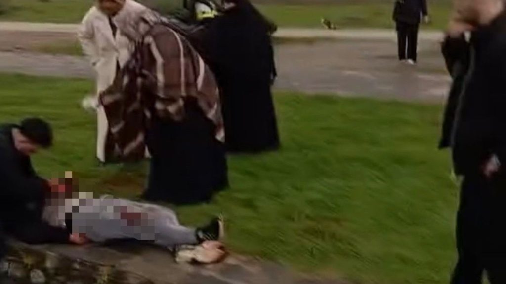 Bursa’da bıçaklı kavgada boğazı kesilerek can verdi