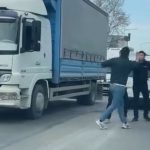 Bursa’da trafikte kavga anları kamerada