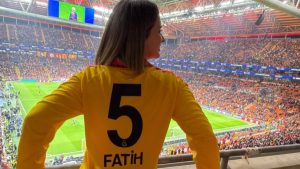 Buse Terim’den Fatih Terim paylaşımı! Baba-kız Galatasaray-Liverpool maçını izledi