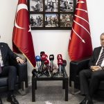 CHP ile MHP bayramlaşmasında dikkat çeken ‘kıyas’ diyaloğu