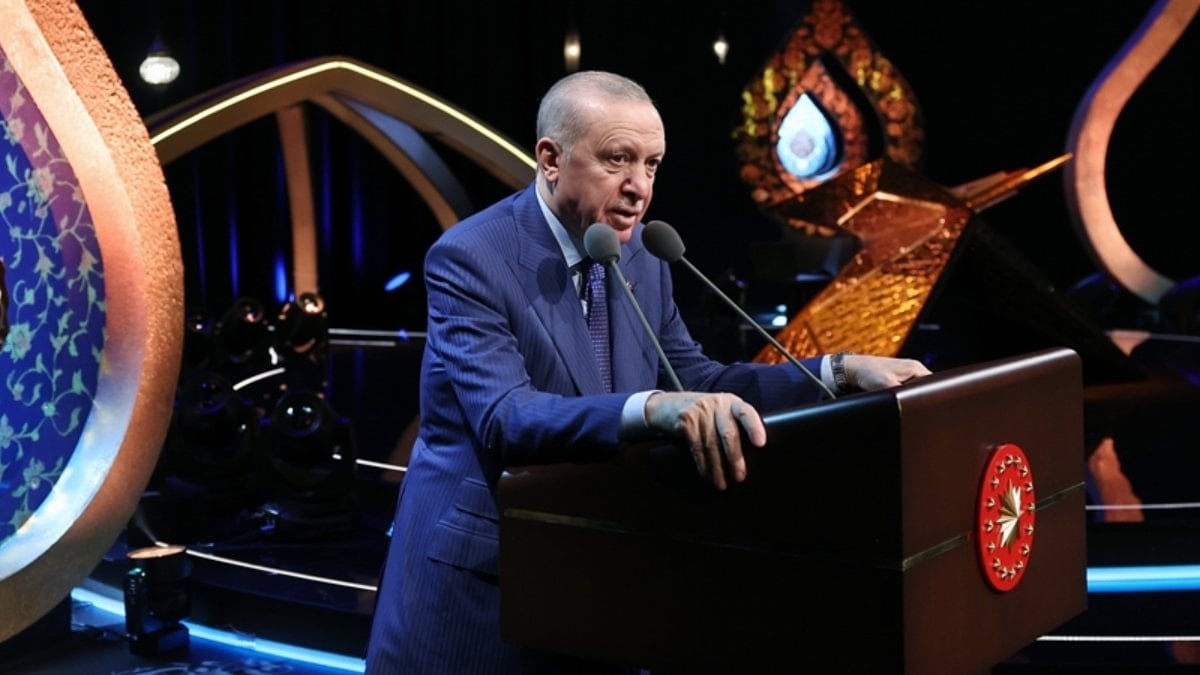 Cumhurbaşkanı Erdoğan: Barış iklimini Müslümanlar olarak hep birlikte inşa edeceğiz