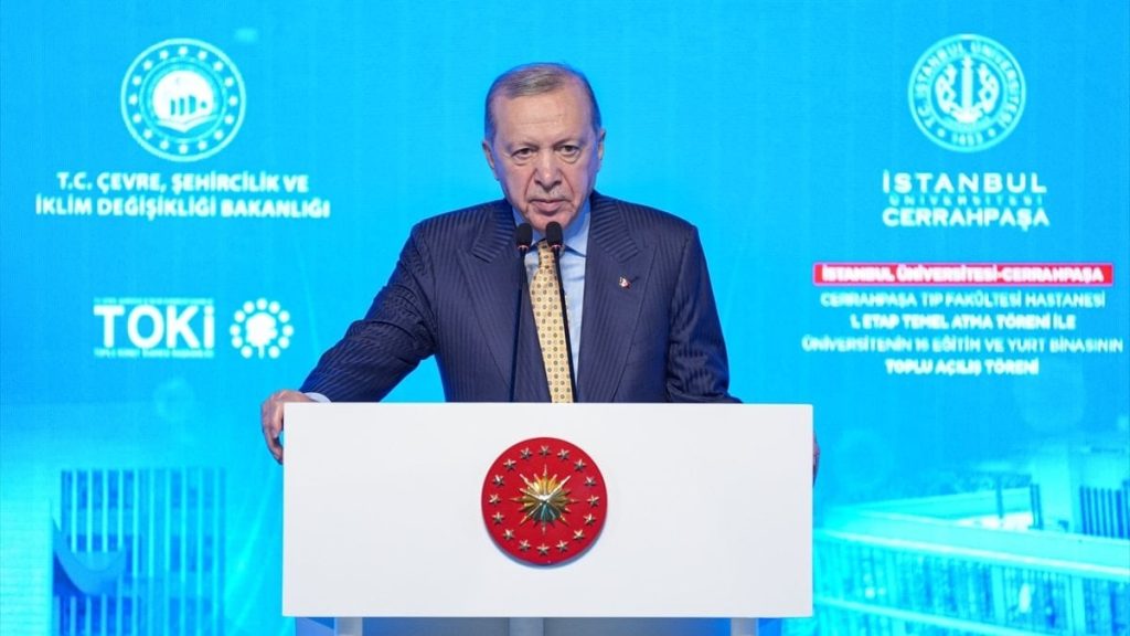 Cumhurbaşkanı Erdoğan, İskenderun’daki Mehmetçik’in bayramını kutladı