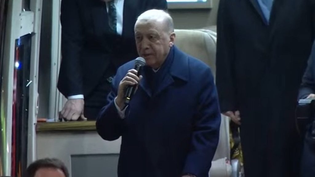 Cumhurbaşkanı Erdoğan memleketi Rize’de