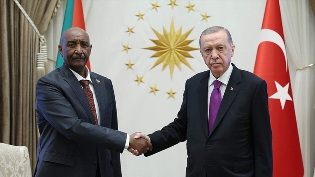 Cumhurbaşkanı Erdoğan, Sudan Egemenlik Konseyi Başkanı ile görüştü
