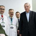 Cumhurbaşkanı Erdoğan’dan Tenzile Erdoğan Devlet Hastanesi’nde hasta ziyareti