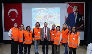 Deprem Uzmanı Moriwaki Ayvalık’ta Uyardı: “Yapı ve Zemin Güvenliği Hayat Kurtarır”