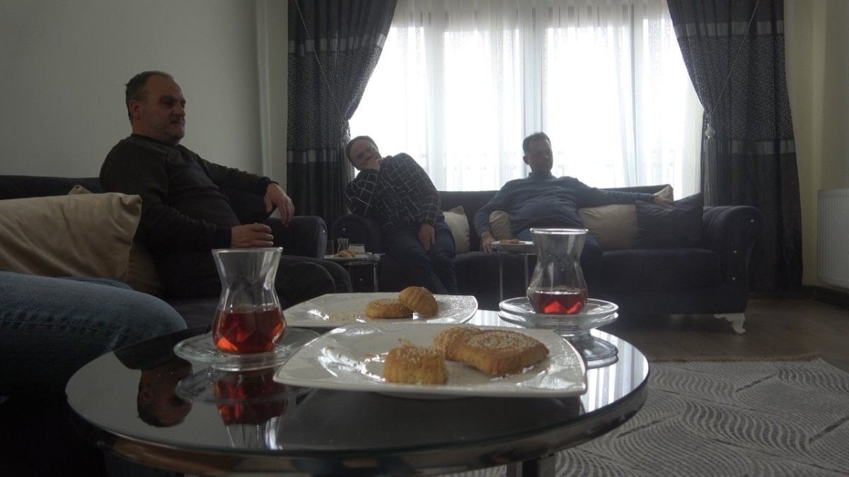 Depremzede aile, bayramı TOKİ’deki yeni yuvasında karşıladı: ‘Evsizlik gerçekten çok zor’