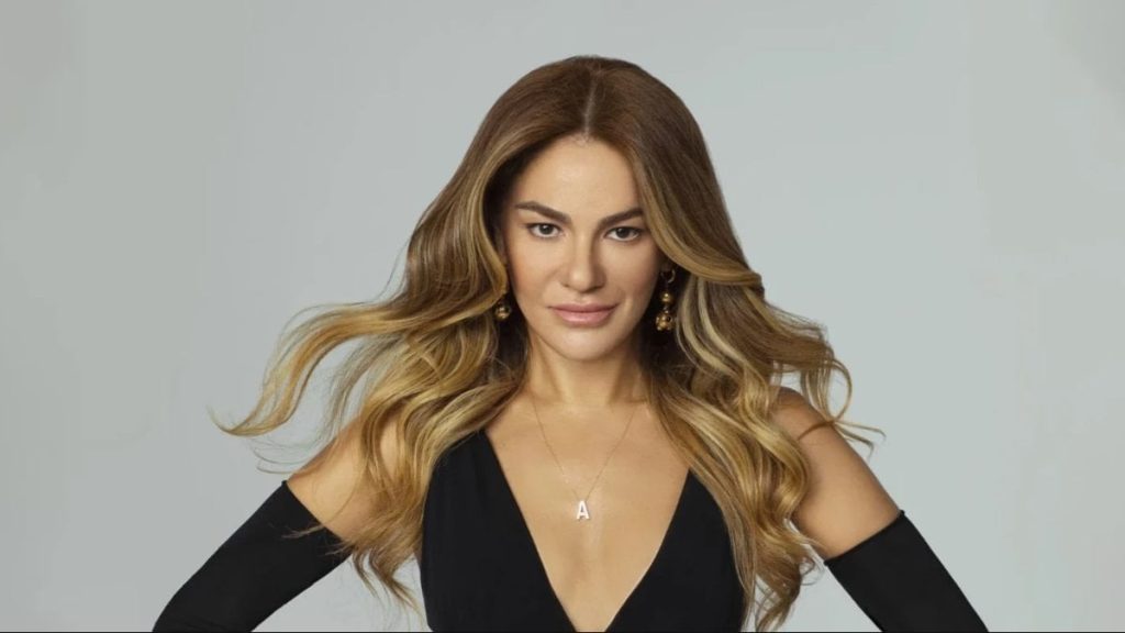 Derya Bedavacı, evliliği hakkında konuştu: 25 yıl oldu