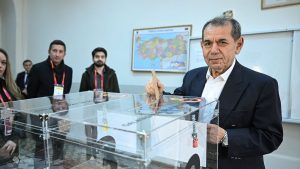 Dursun Özbek, divan kurulunun başkanlık seçimiyle ilgili konuştu