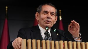 Dursun Özbek: Kadınlarımız her zaman bizim başımızın tacı