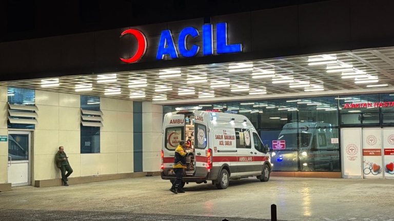 Düzce’de halı sahada kalp krizi: 48 yaşında hayatını kaybetti