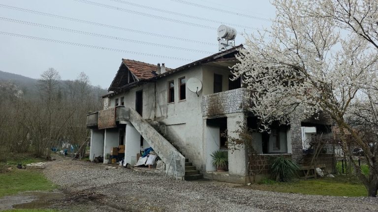 Düzce’de sahur vakti bir evde çıkan yangında 75 yaşındaki kadın hayatını kaybetti