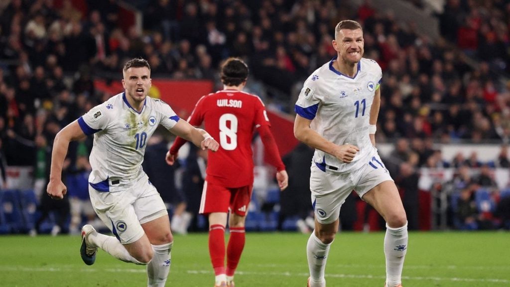 Edin Dzeko’nun golü Bosna Hersek’e hayat verdi