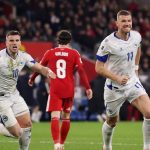 Edin Dzeko’nun golü Bosna Hersek’e hayat verdi