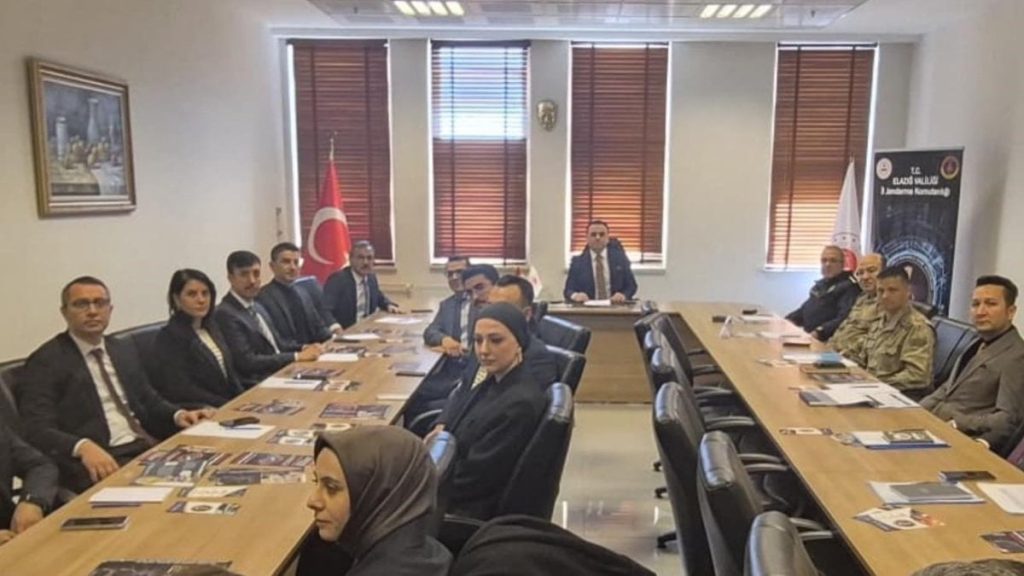 Elazığ’da başsavcı, yasa dışı ve uyuşturucu için düğmeye bastı