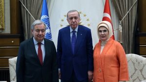 Emine Erdoğan, BM Genel Sekreteri Guterres’e verilen ödüle ilişkin paylaşım yaptı