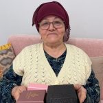 Esenyurt’ta ‘Polisiz’ diyerek kandırdılar: Yaşlı kadının 2 milyon TL’lik altınını çaldılar