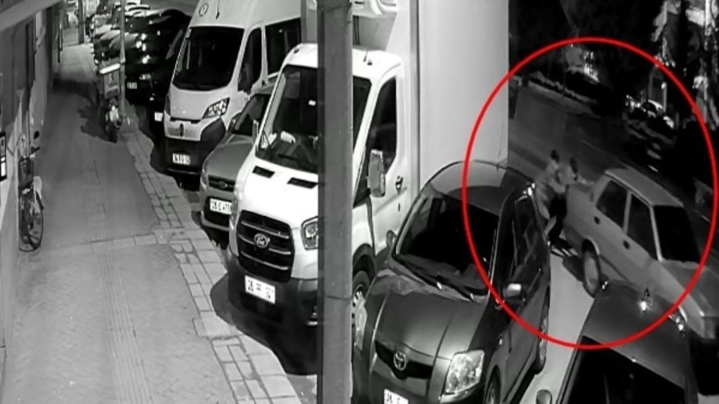 Eskişehir’de film gibi hırsızlık: Otomobili iterek çalıp götürdüler