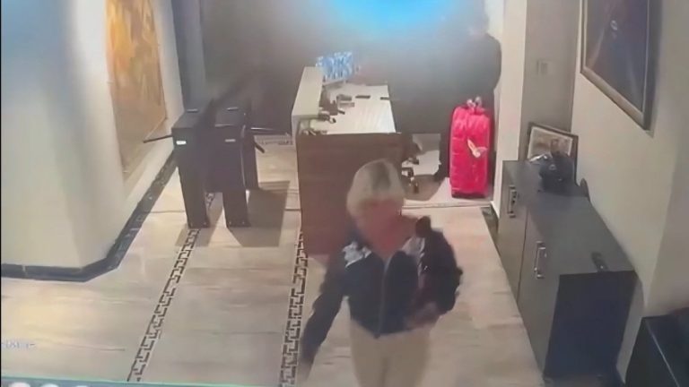 Evinde ölü bulunan Ayşegül Eraslan’ın son görüntüleri ortaya çıktı