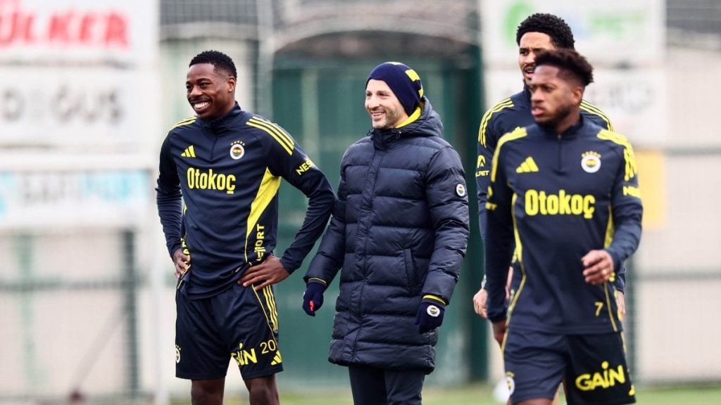 Fenerbahçe, Beşiktaş maçı hazırlıklarına devam etti