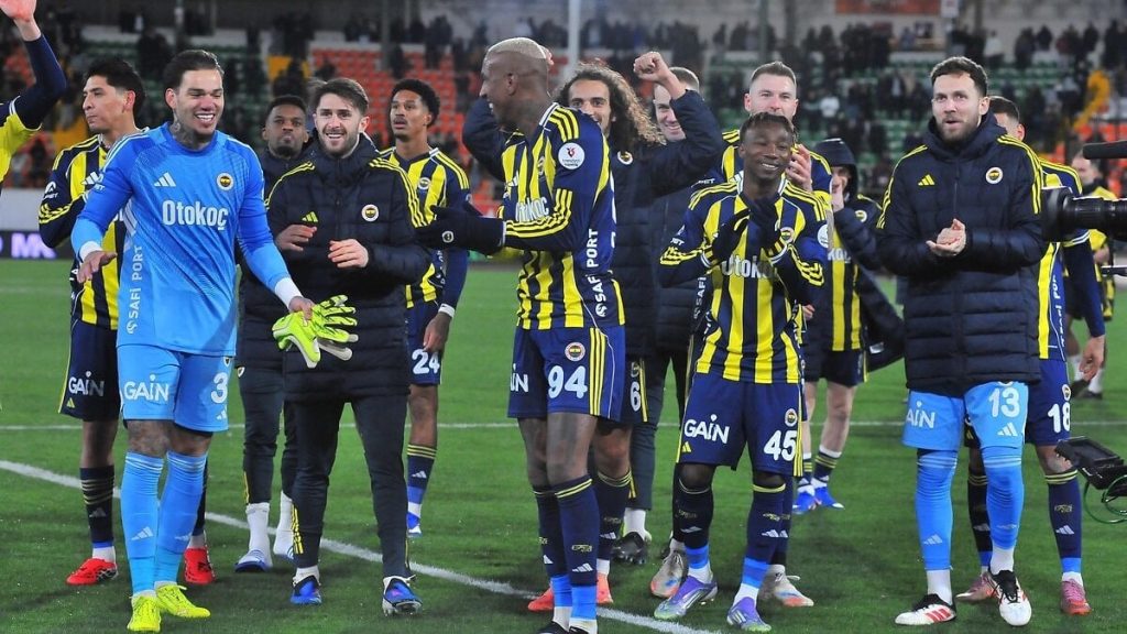 Fenerbahçe’de Ederson ve Jayden Oosterwolde geri döndü