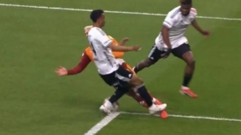 Galatasaray, Beşiktaş derbisinde penaltı bekledi!