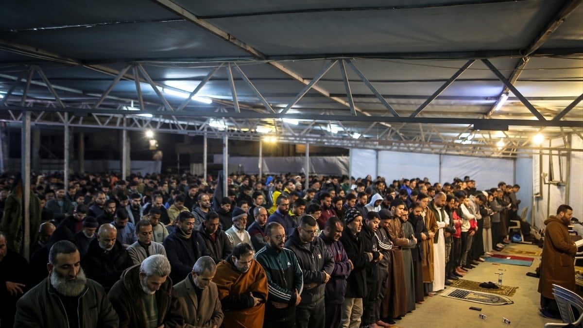 Gazze’de Kadir Gecesi idrak edildi